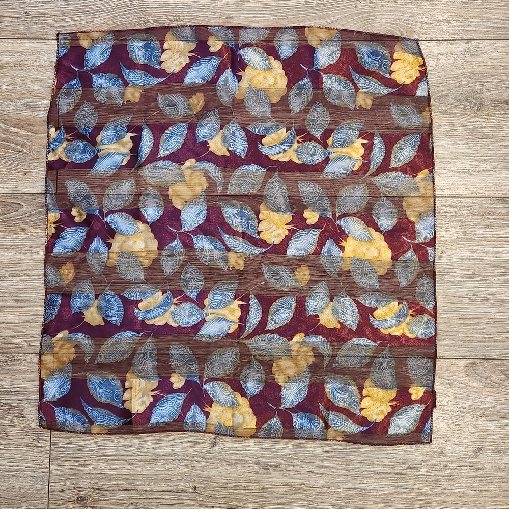 WINE COLOR BLUE AND GOLD SQUARE POLYESTER SCARF 20" X 22"